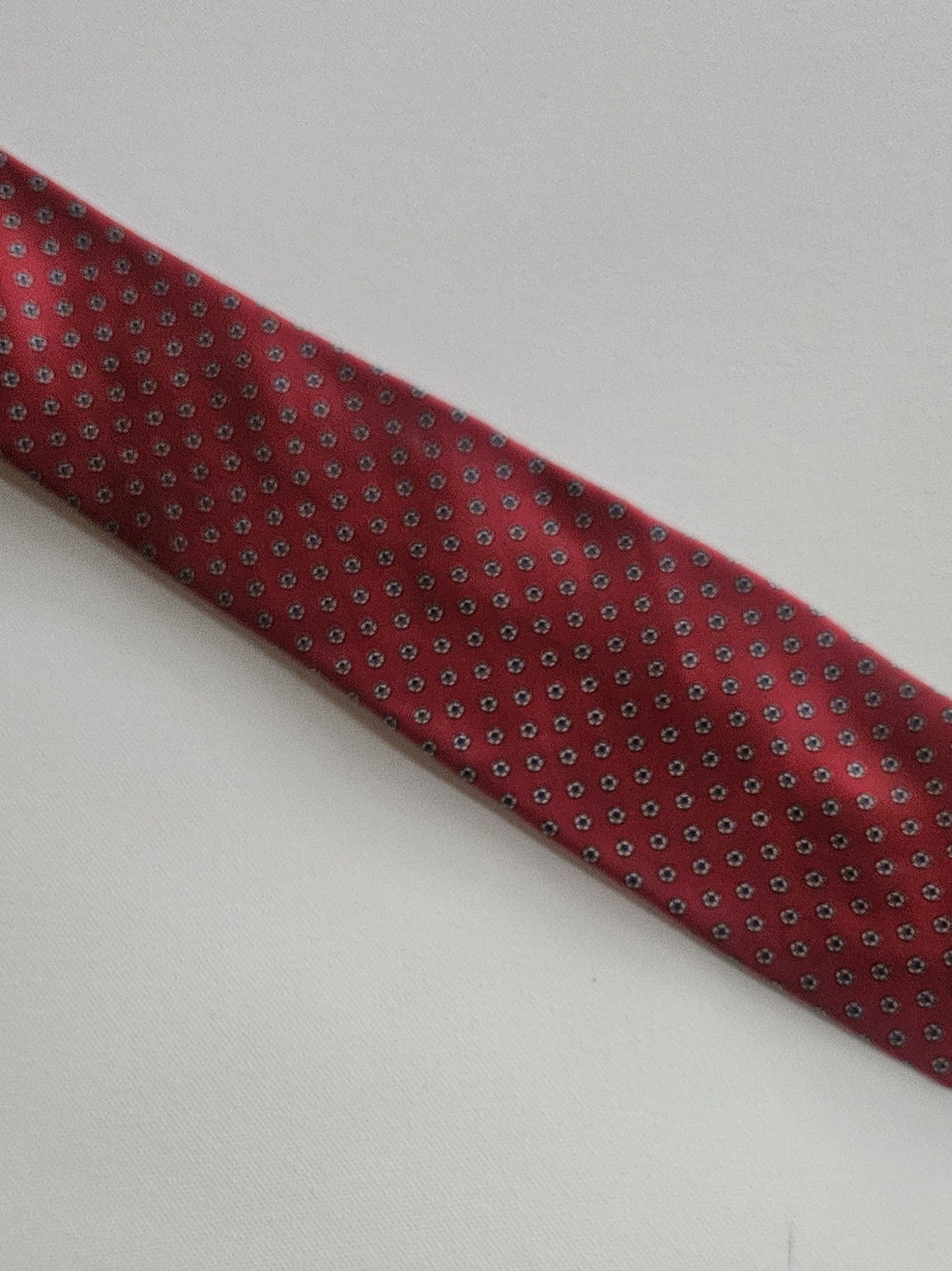 Dior Crimson Silk Tie with Gray Microflower Motif